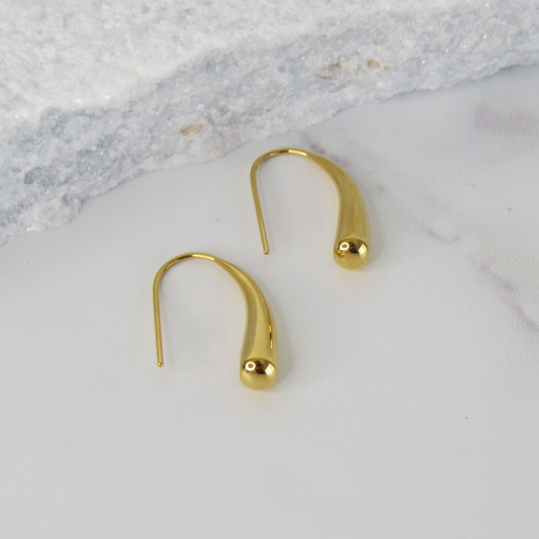Sleek Teardrop Dangle Earrings
