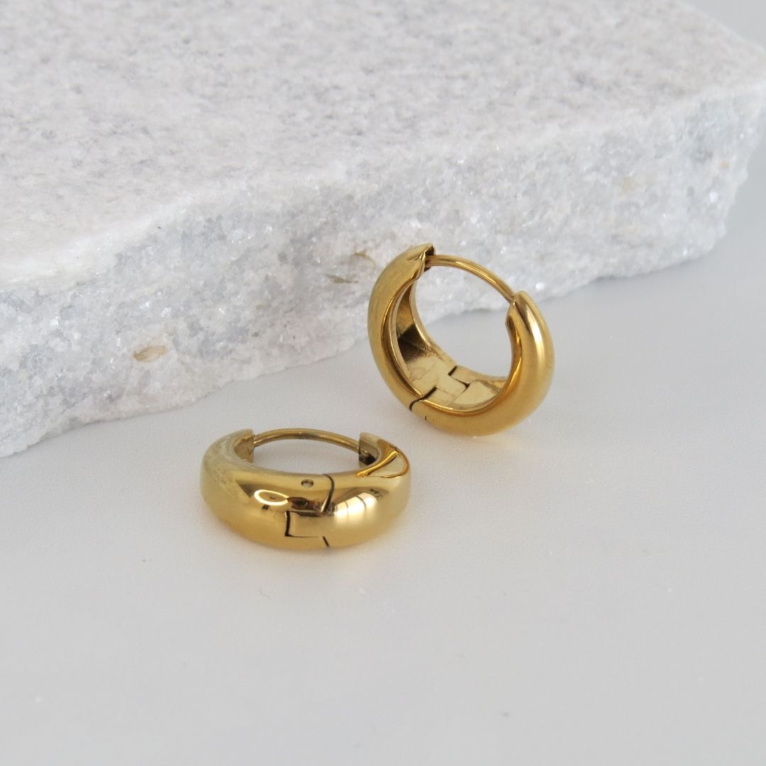 Della Huggie Earrings