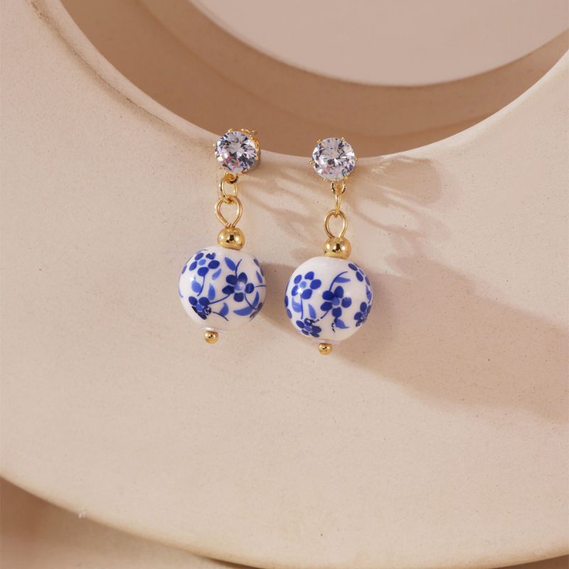 Daisy Single Bead Earrings